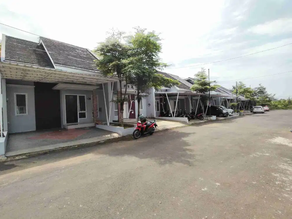 Dijual murah Rumah 1,5 lantai perum dekat pasar Tambaksogra Purwokerto