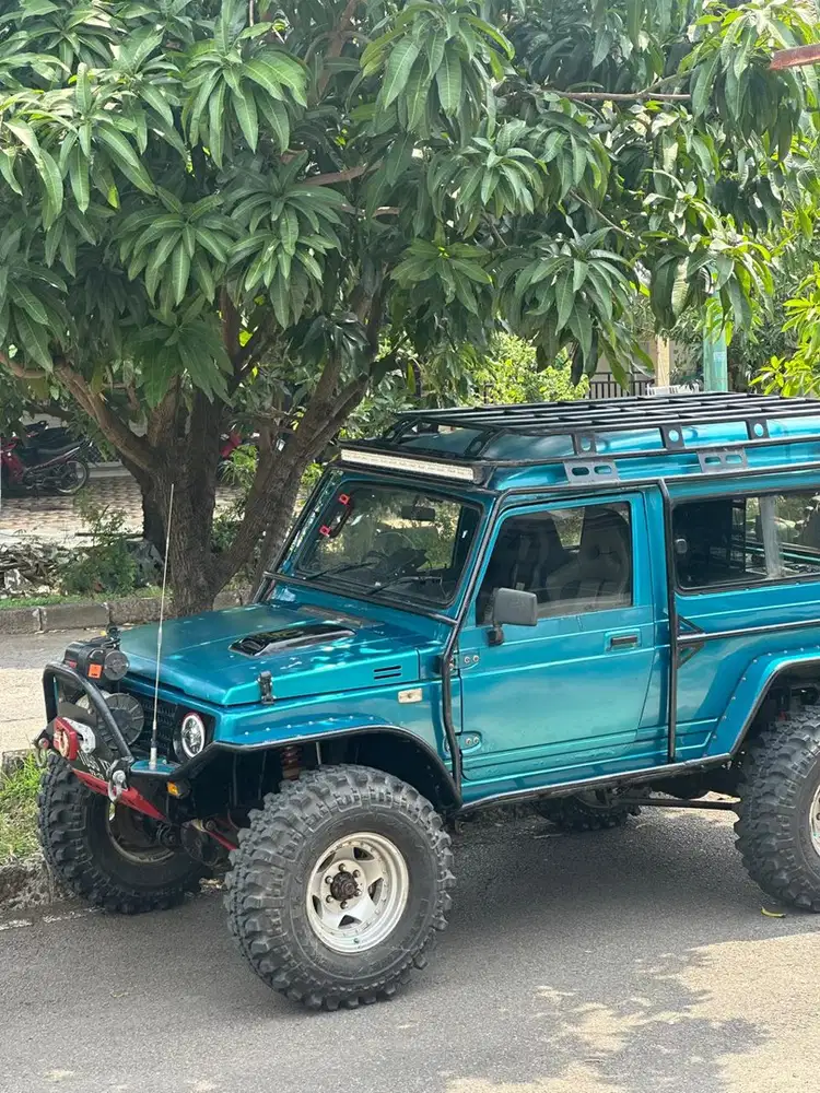 Suzuki Jimny 1991 Bensin