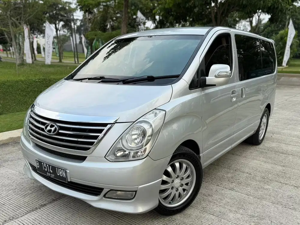 Hyundai H1 XG Automatic 2012