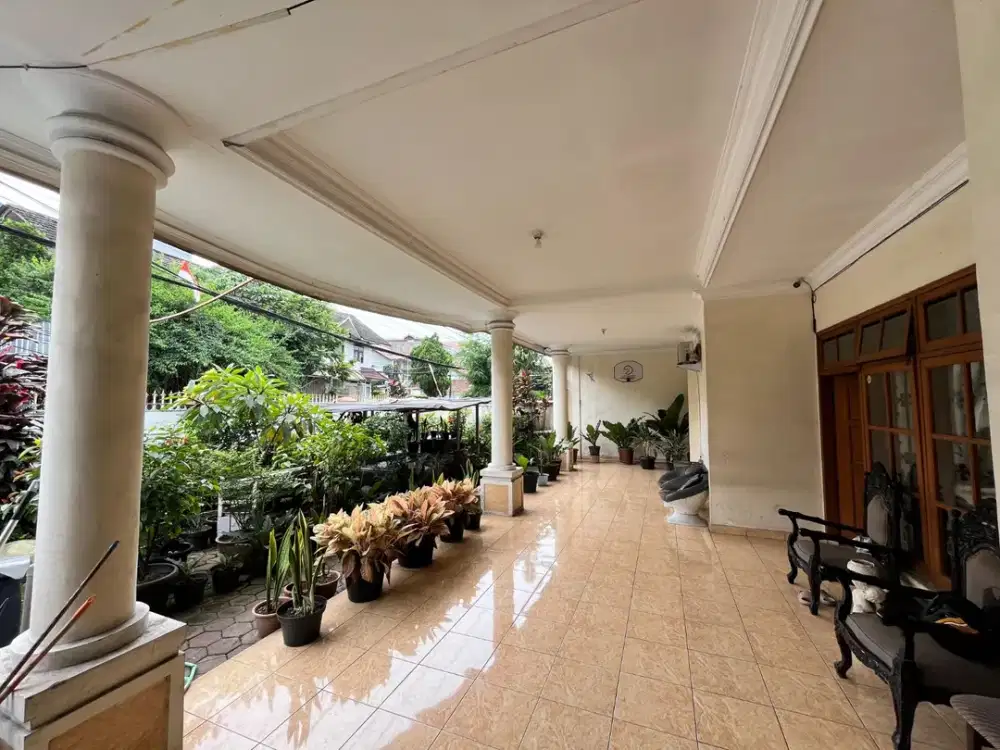 Dijual Rumah di Sukamulya Pasteur Bandung, Luas dan Sangat Mewah