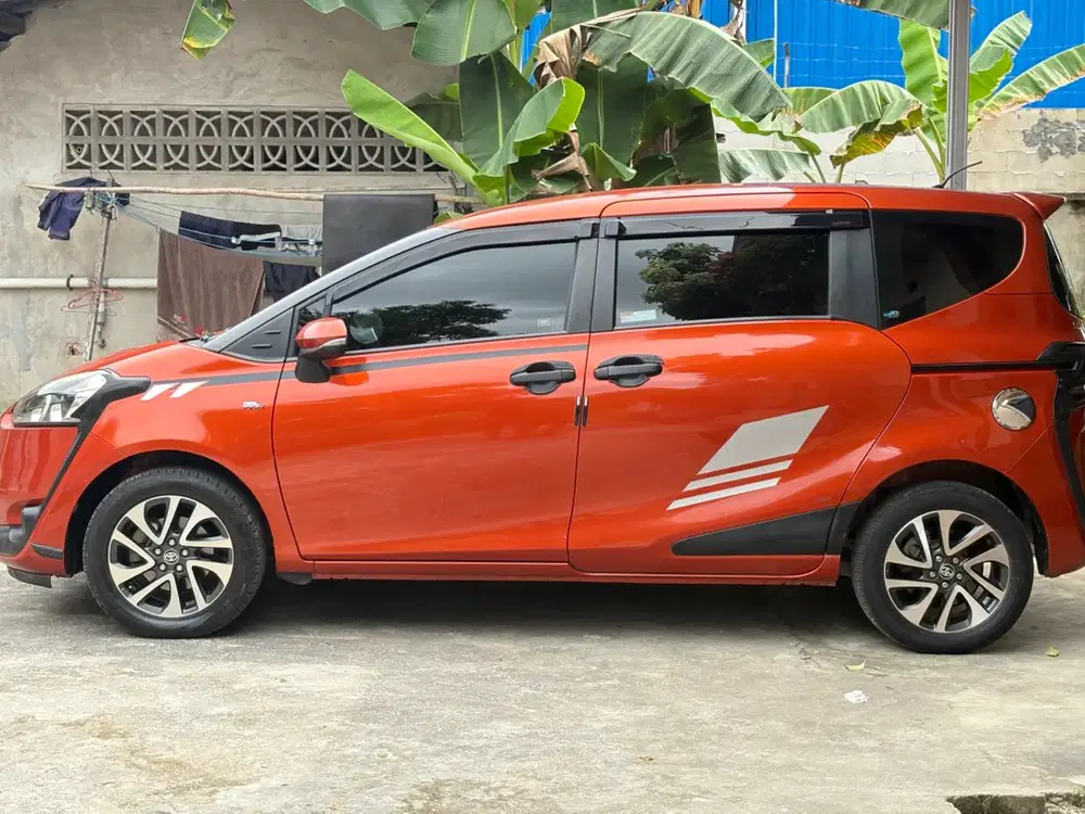 Toyota Sienta 2017 Bensin