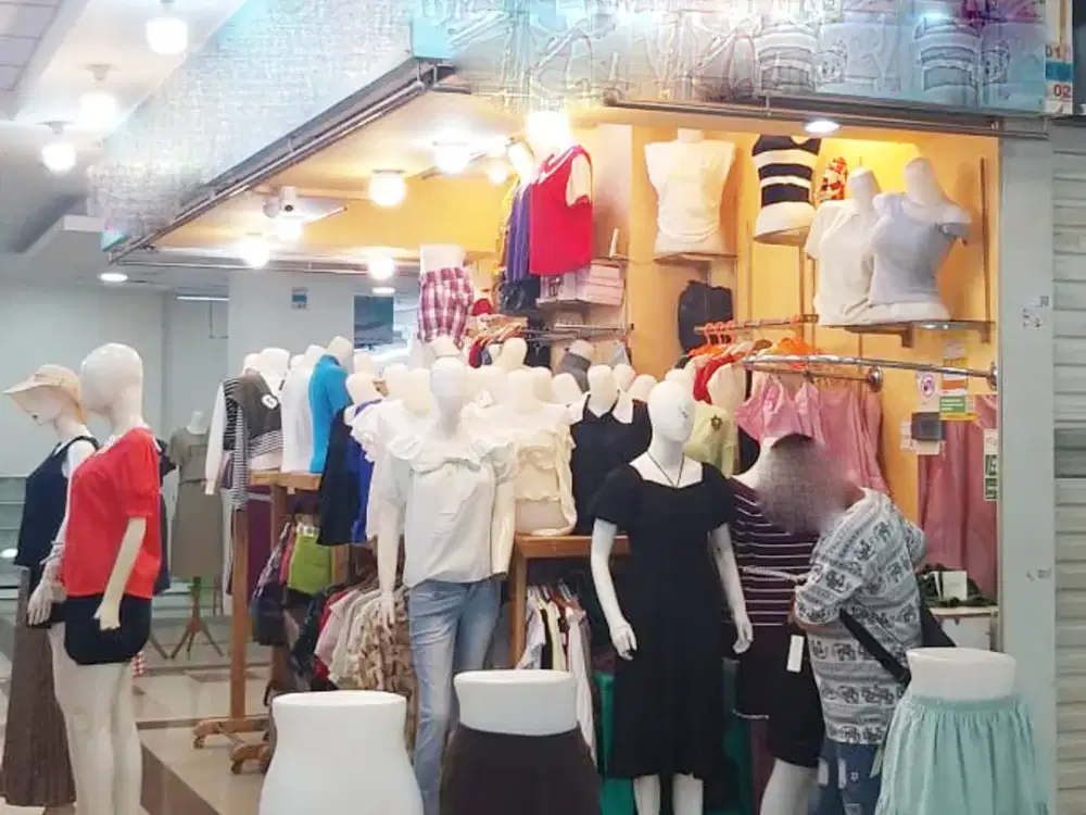 Kios Gandeng 2 Unit di Season City Tambora Jakarta Barat