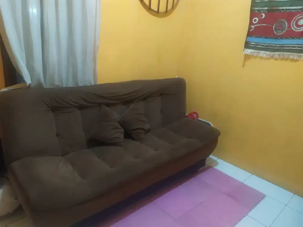 Sofa bed besar warna coklat
