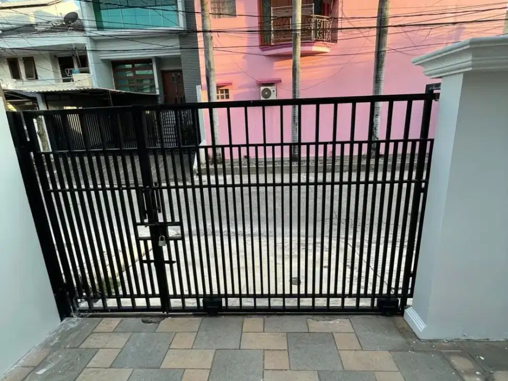 Dijual Rumah Siap Huni Komplek Aman Dan Nyaman Di Sunter, Jakarta Utara