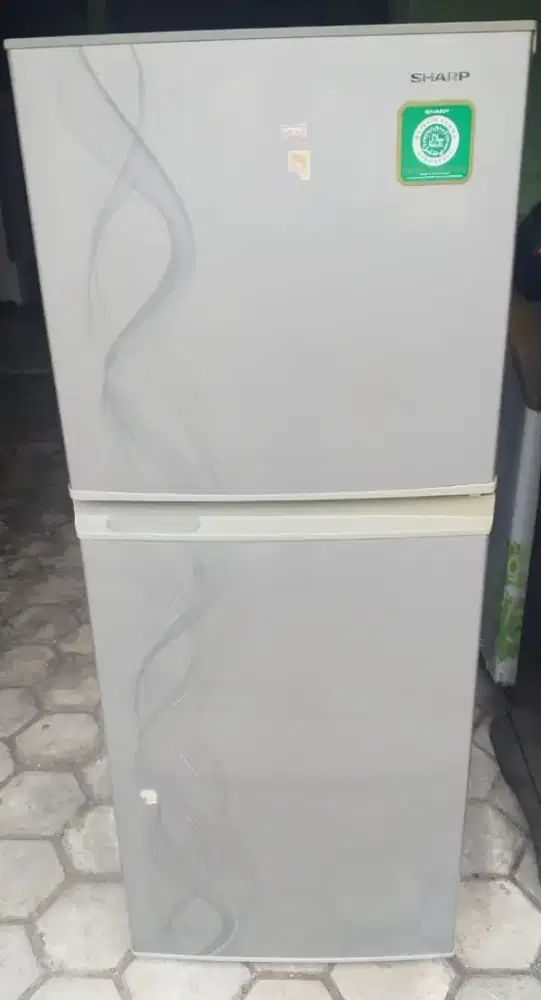 Kulkas Sharp 2 Pintu Normal no Kendala