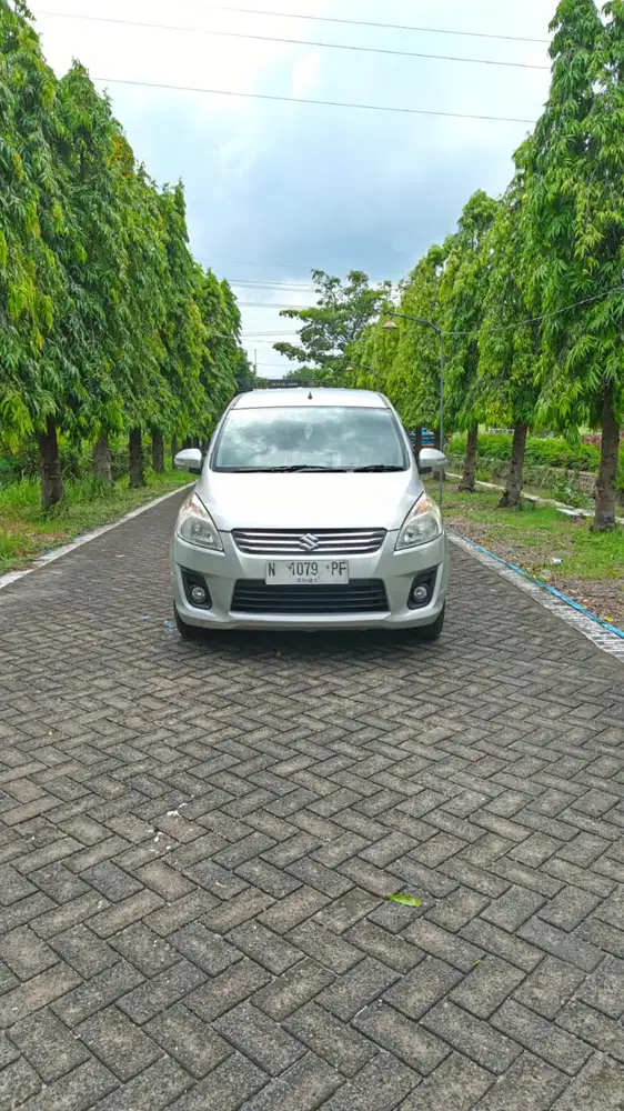 Suzuki Ertiga 1.5 GL Bensin Manual 2015