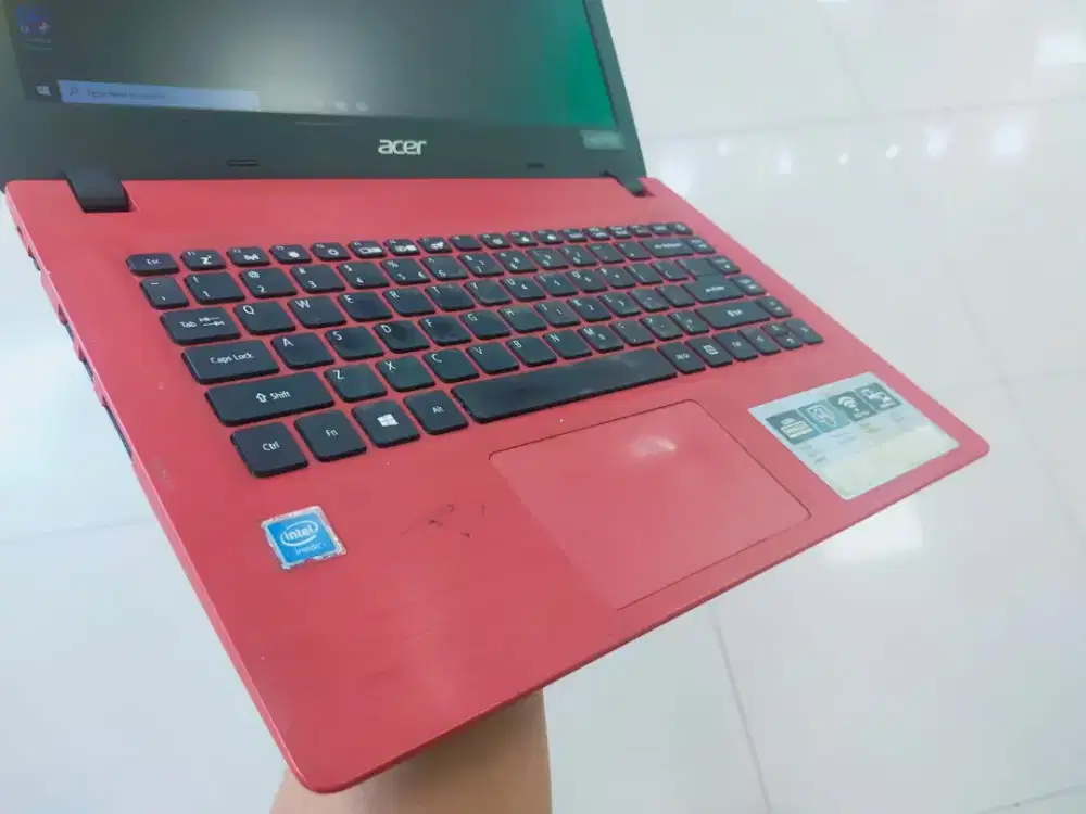 Dijual laptop Acer Aspire A314-32 ram 8GB DDR4 SSD 128GB Win 11
