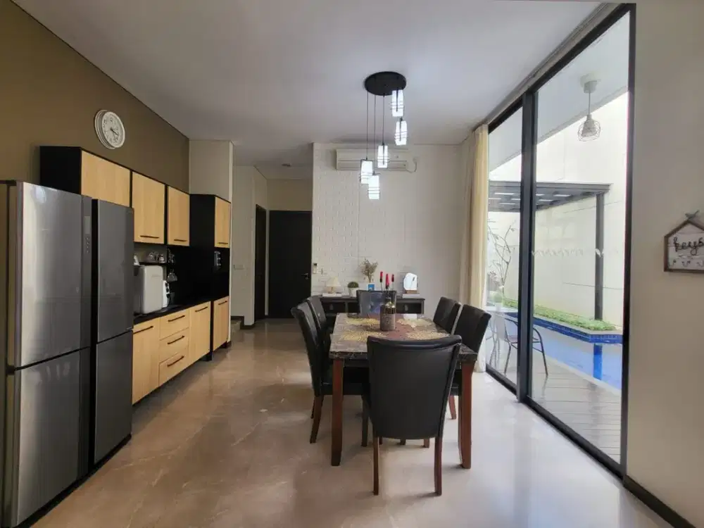 Rumah Mewah Private Pool Navapark Cluster Lancewood BSD