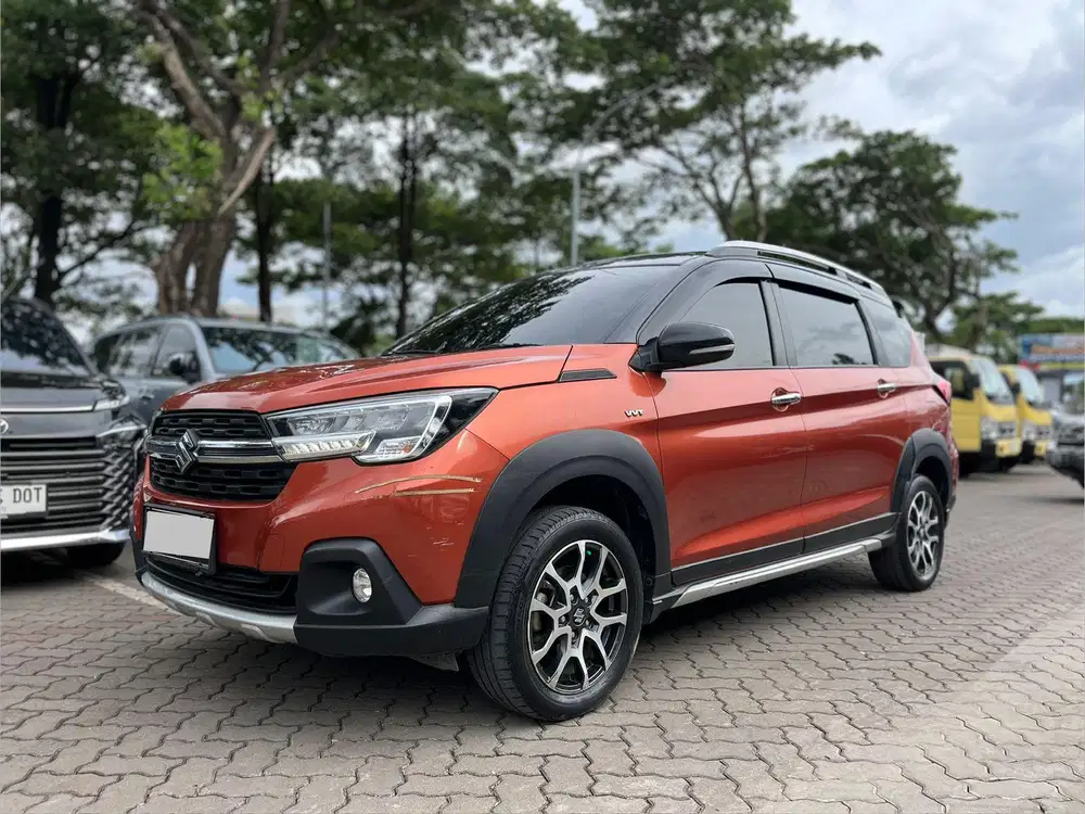 SUZUKI XL7 ALPHA 2022 AT OREN KM 42RB