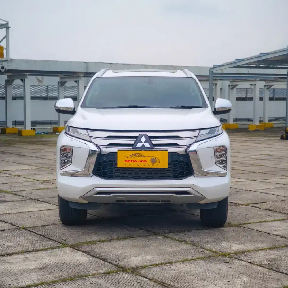 PAJERO DAKAR 2022 PUTIH