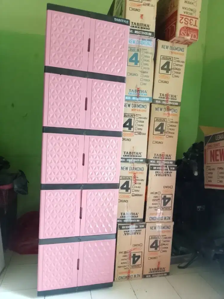 Lemari pakaian 5 susun