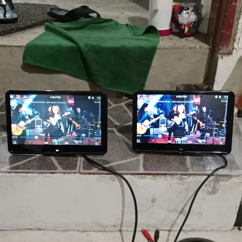 Tv hedres klip on 10 inch