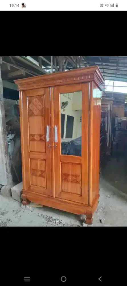 Kemari pakaian kayu 2 pintu cermin