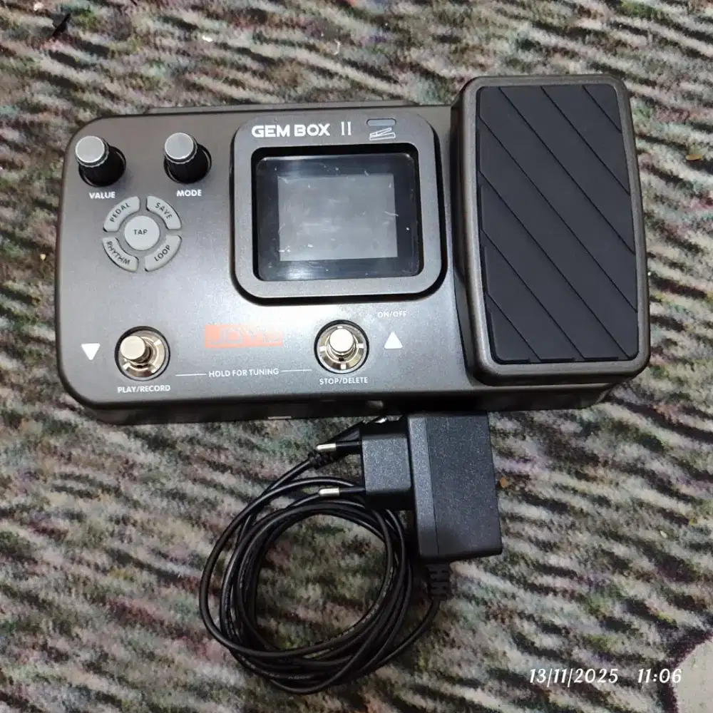 Efek gitar digital JOYO GEM BOX II