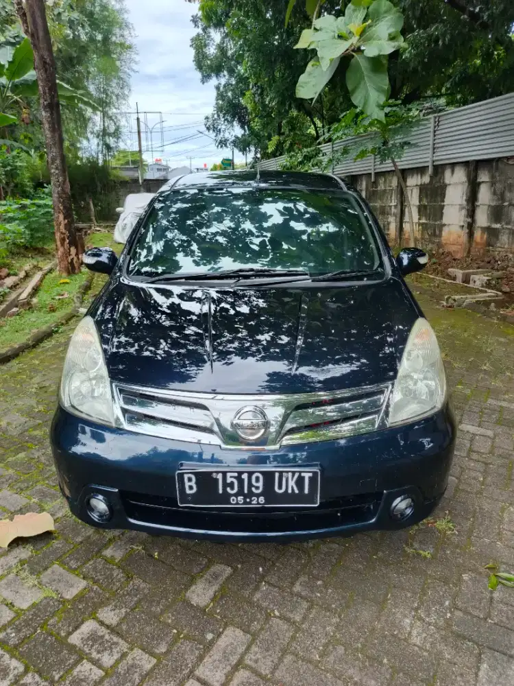 Grand Livina 1.5 Ultimate matic