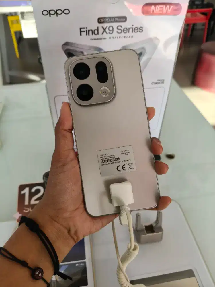 Oppo Find X9 garansi resmi dengan cicilan ringan hingga 24 bulan!!!