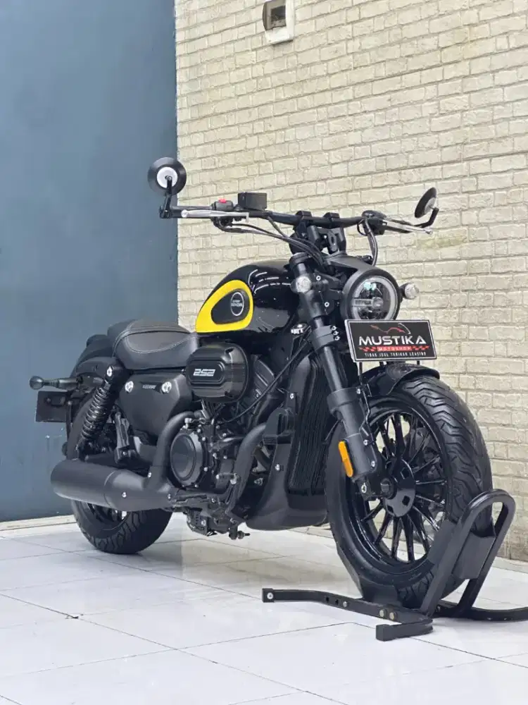 BENELLI BENDA V252C 2023 - Chintia Mustika