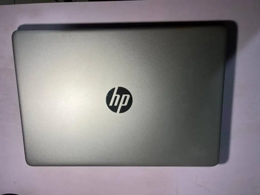 Dijual Laptop HP 14s-dq5 115TU (Pemakaian 1 Tahun)