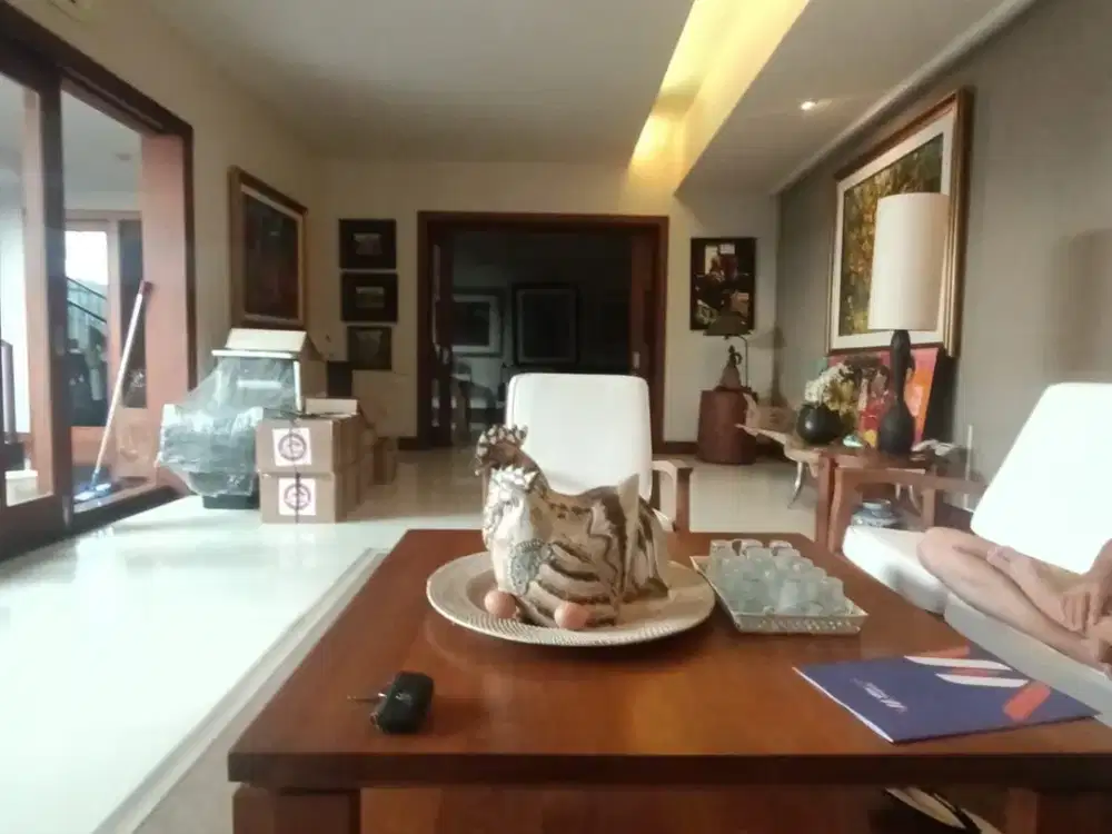 JUAL RUMAH PAKUWON INDAH GOLF VIEW DRIVING RANGE SEMI FURNISH MEWAH