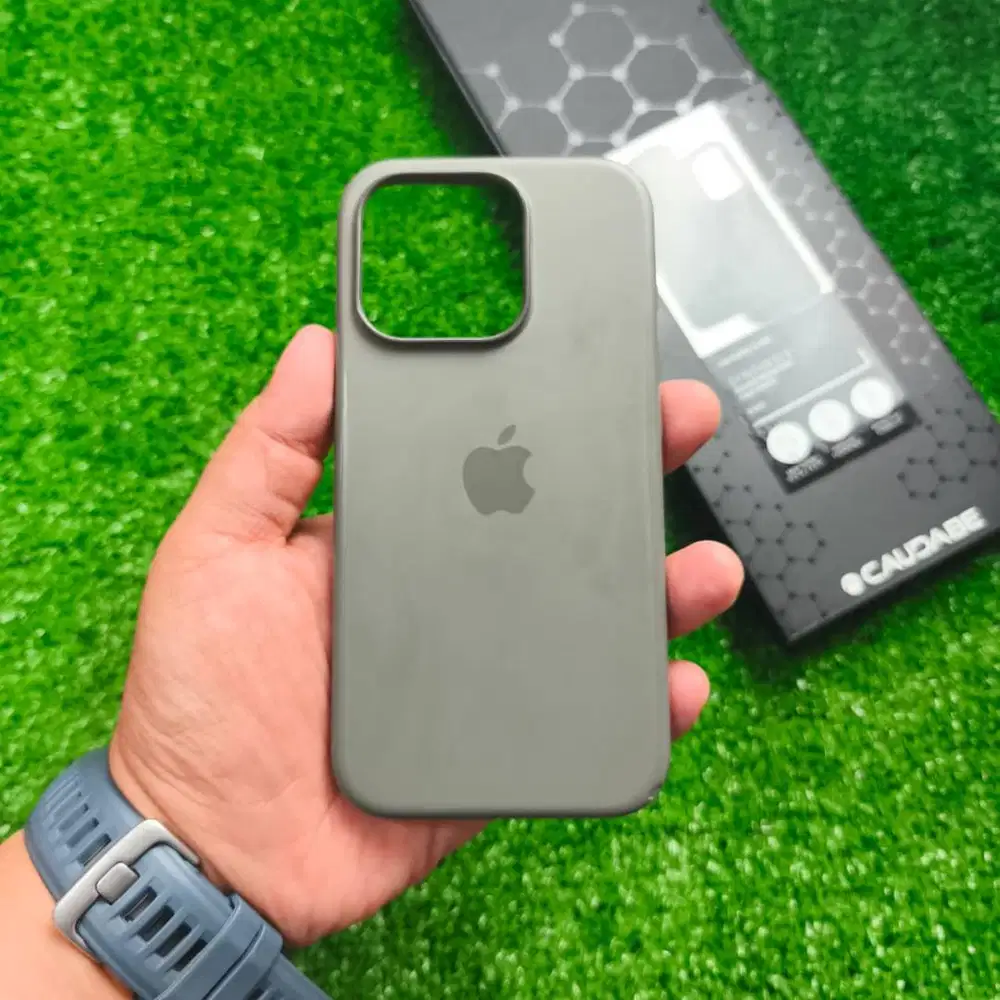 Casing original apple silicone Case Magsafe For iPhone 15 Pro Cypress