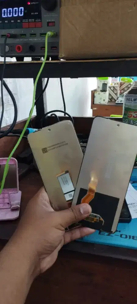 Ganti LCD Semua Seri HP