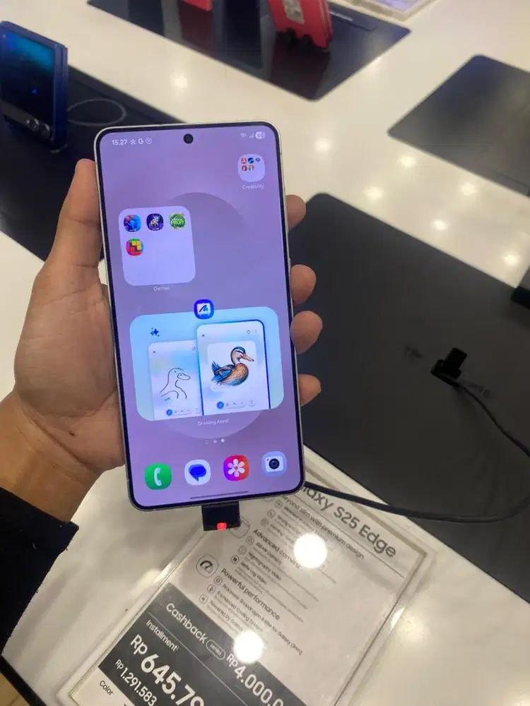 galaxy samsung s25 edge free bluthotth speaker