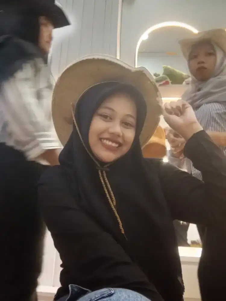 mencari pekerjaan jaga stand