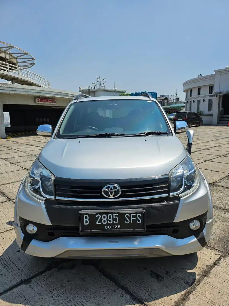 (Tdp 12jt) Rush 1.5 S TRD AT 2015 Silver, FREE BBN Jakarta