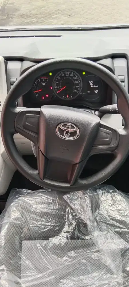 T Hiace Premio 2.8 Mt 2024