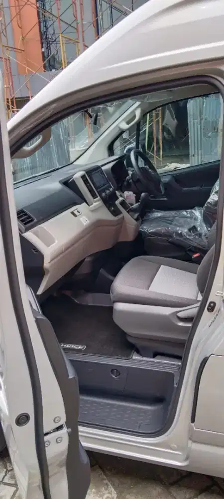 T Hiace Premio 2.8 Mt 2024