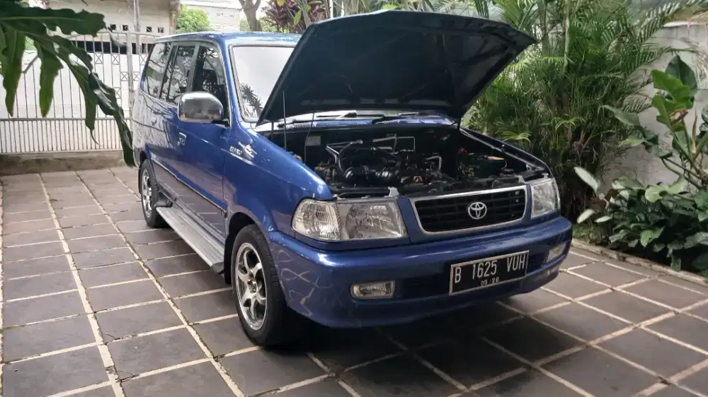 Kijang LGX 2.0 MT Th.2001 ISTIMEWA