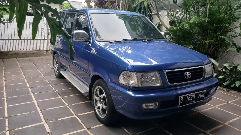 Kijang LGX 2.0 MT Th.2001 ISTIMEWA