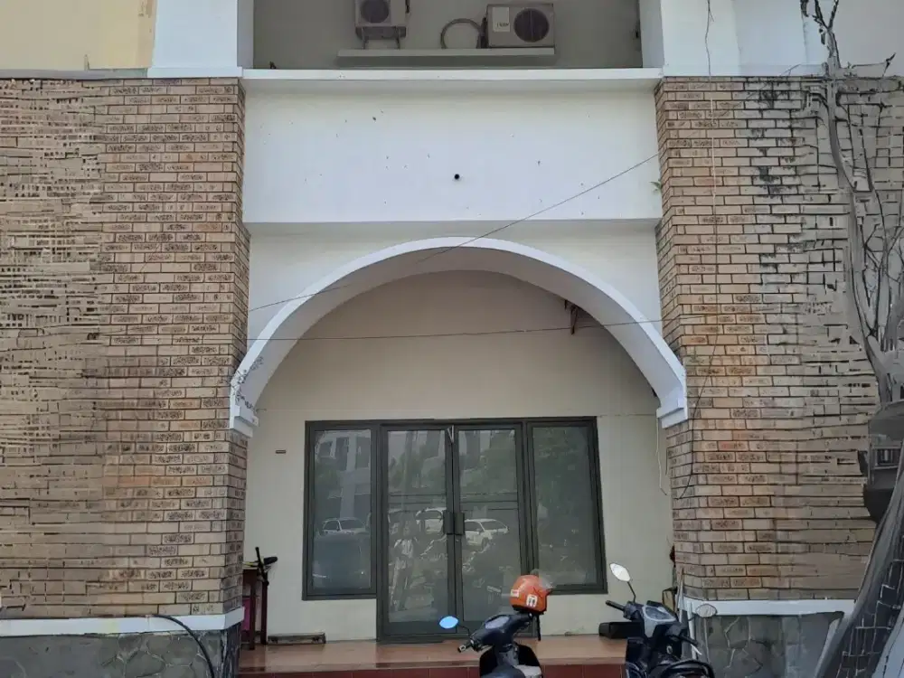 Disewakan Ruko Puri Mas Rungkut Siap Huni. Lokasi Strategis Surabaya.