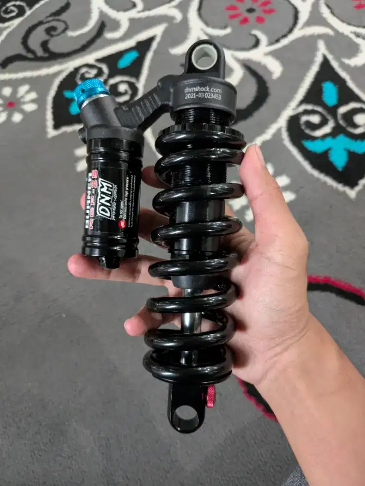 Rearshock DNM burner 200mm