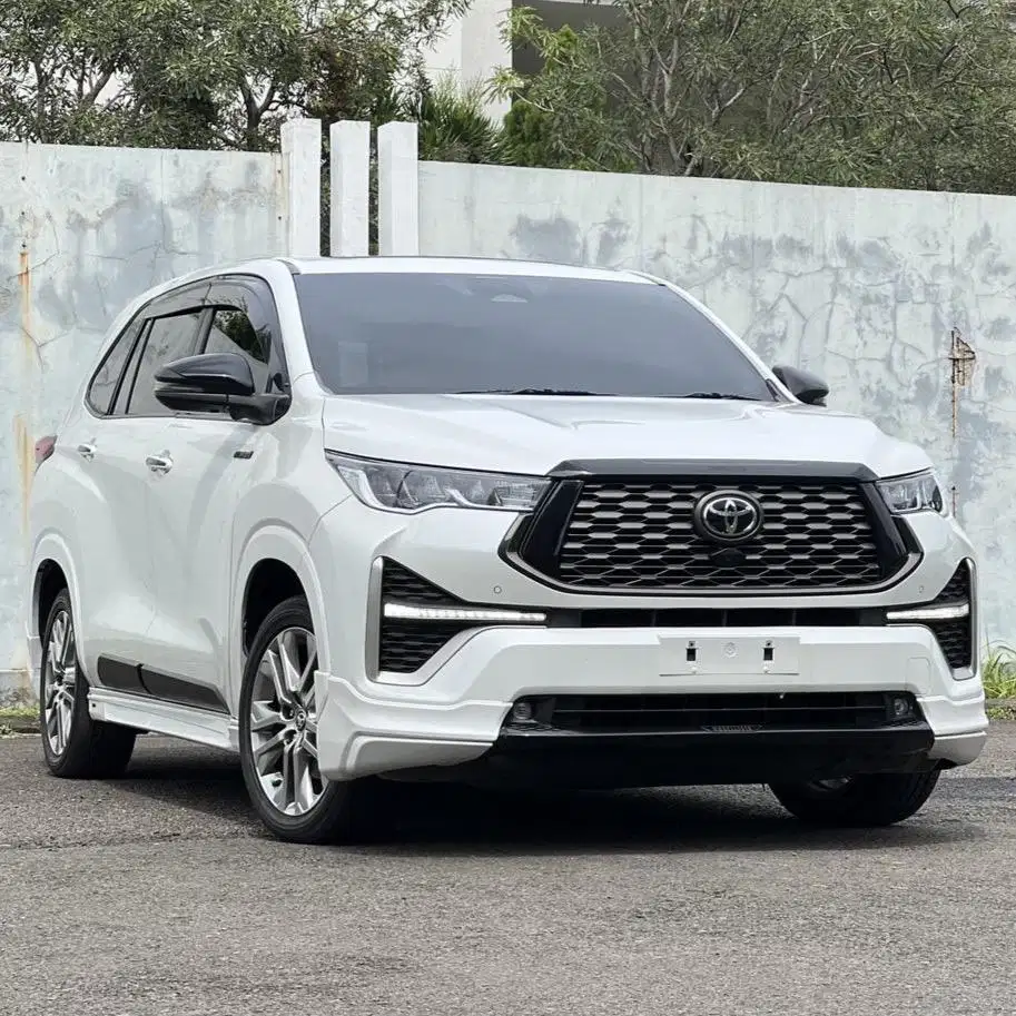 (CASH) Toyota Innova Zenix Q Hybrid Modellista 2023