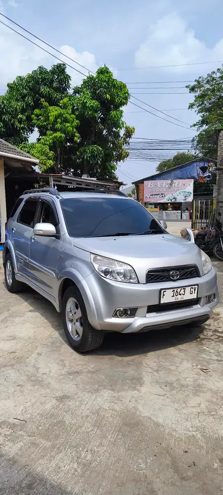 Toyota Rush 2010 Bensin