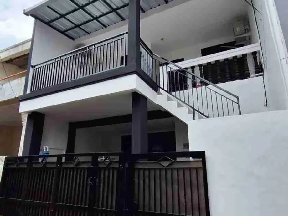 Rumah dan 5 Kamar Kos Perumnas Klender