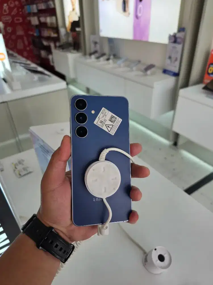 . [NEW] Samsung S25 FE • Garansi Resmi • Bisa CASH/KREDIT • Terima TT