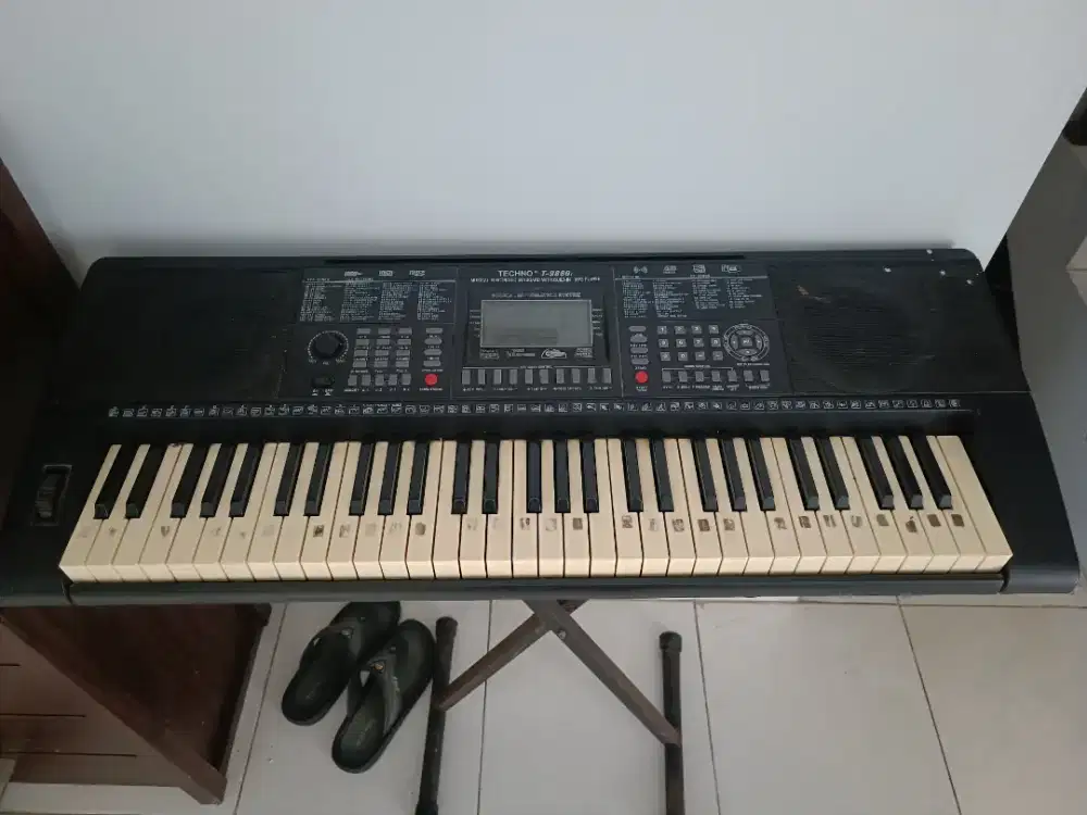 Keyboard Techno T -9880i