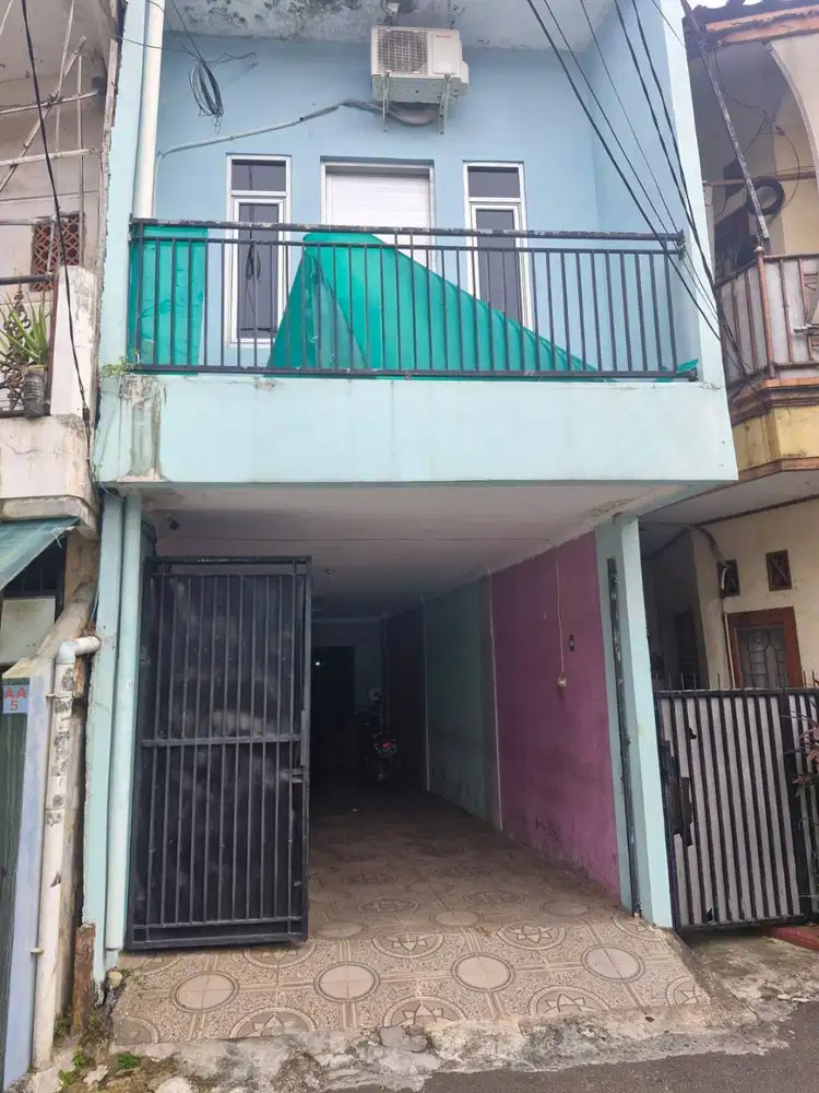 Terima kost untuk pria/wanita karyawan harga 1.5jt/bulan AC DAN KASUR