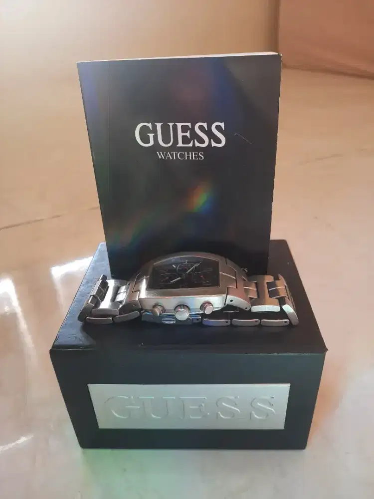 jam tangan guess pria original