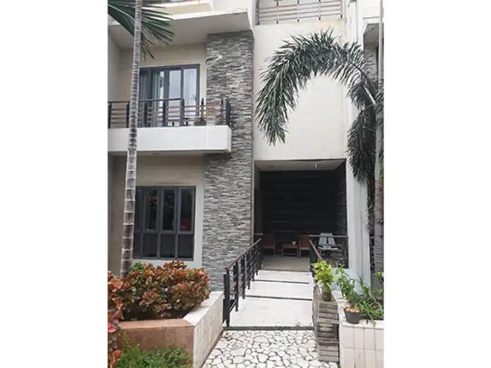 Rumah Town House Springhill Golf Residence, Kemayoran