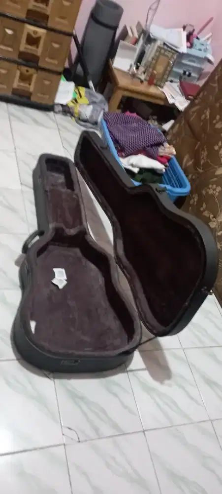 Hardcase Gitar Akustik