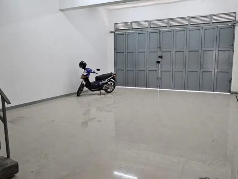 Ruko 1,5 Lantai di Jl. Ahmad Yani Dekat Jl. Supratman, Kota Bandung