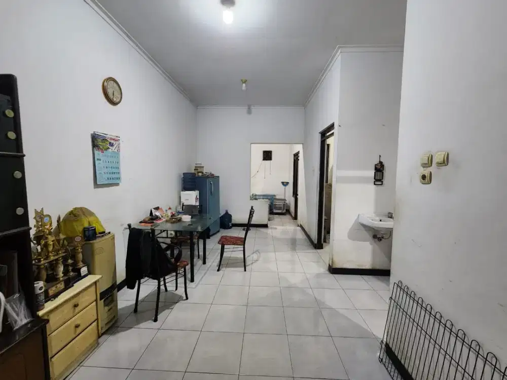 Rumah di Komplek Aman dan Nyaman Akses 3 Mobil di Taman Kopo Indah 3