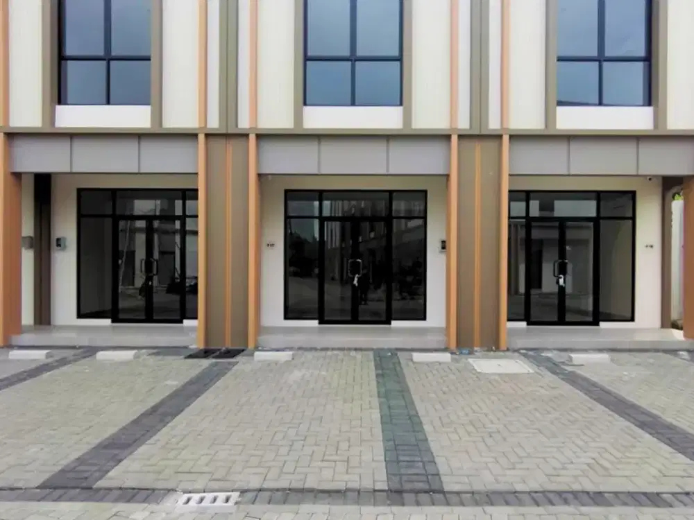 Disewakan ruko IlLago Grande Gading Serpong, deretan 7 unit gandeng dan siap huni !