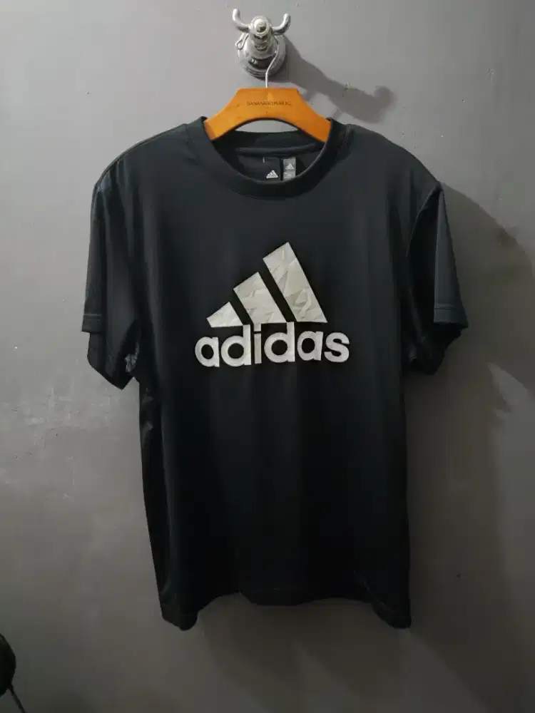 Jersey running Adidas M MH BOSS TEE original size 2XL preloved