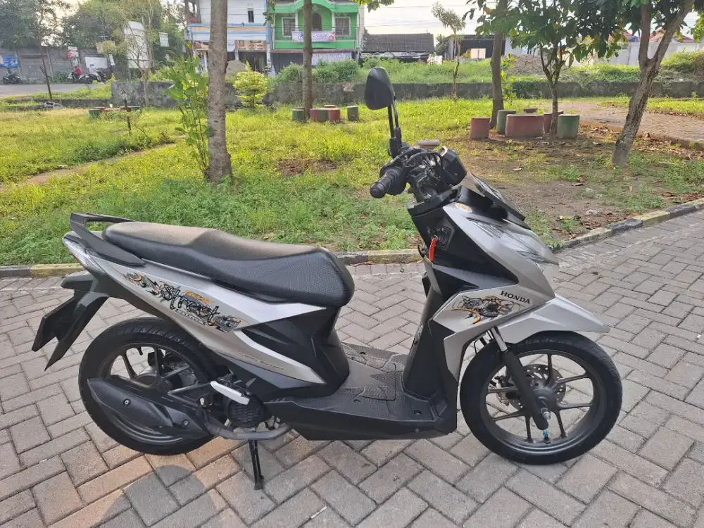 Dicari untuk dibeli beat street plat ab semua tahun