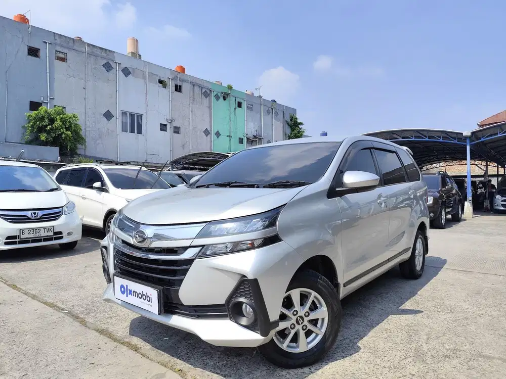 Pajak Panjang - Daihatsu Xenia 1.3 R Bensin-MT 2020