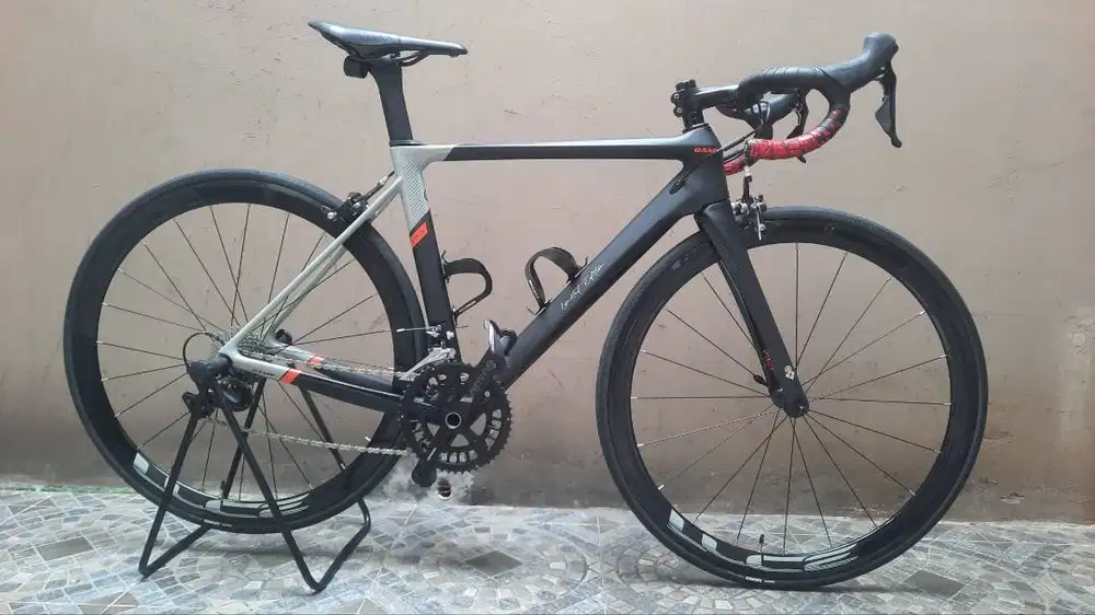 Road bike Full Carbon - Camp Spencer 2.0 - Shimano 105 (2x11 Speed)